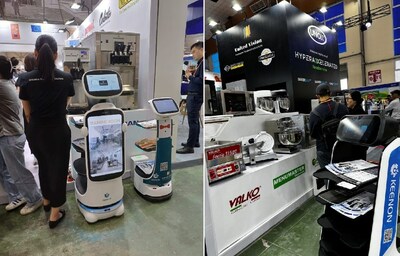 DINERBOT T10 (first robot from the left), DINERBOT T8 (second from the left) and DINERBOT T9 (right) at the booth